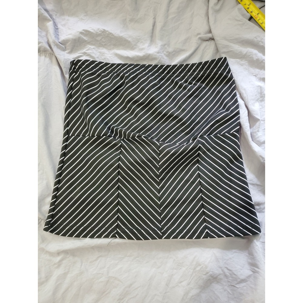 Y2K Entrancy Black White Diagonal Stripe Tube Top Medium 11672 Chevron Panel